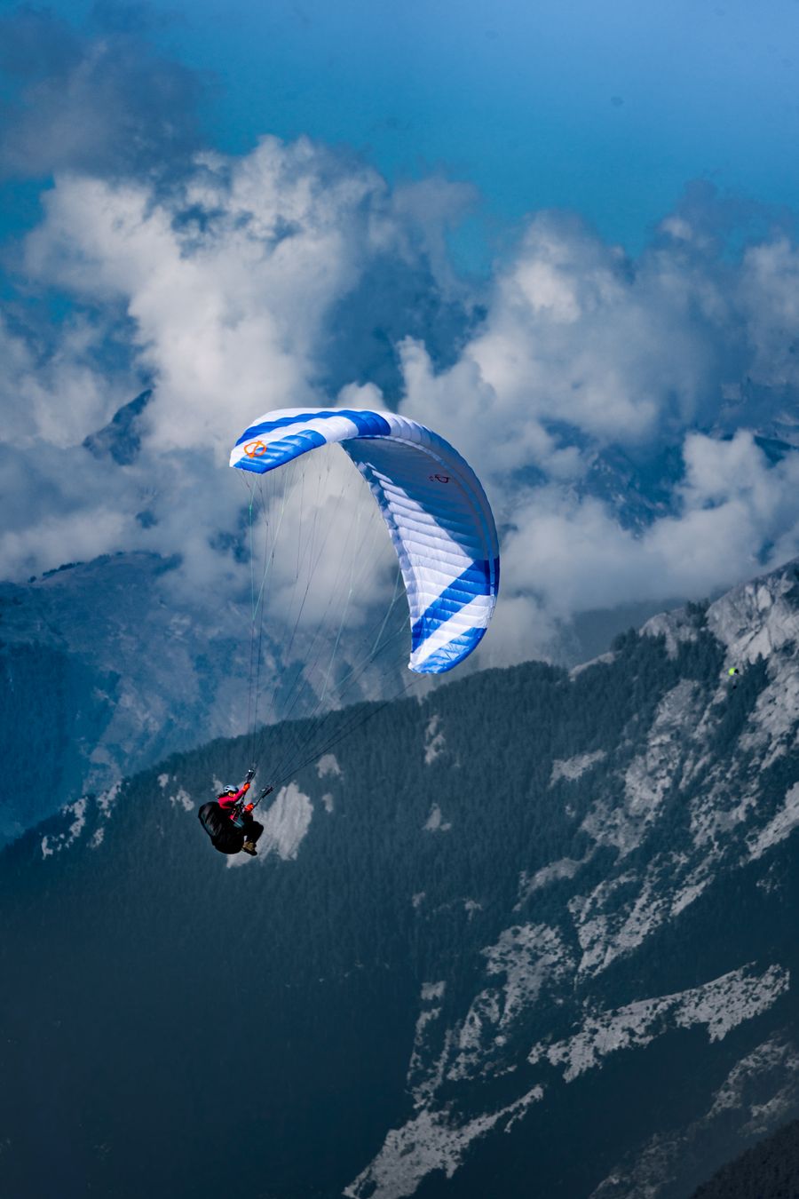 Paragliding